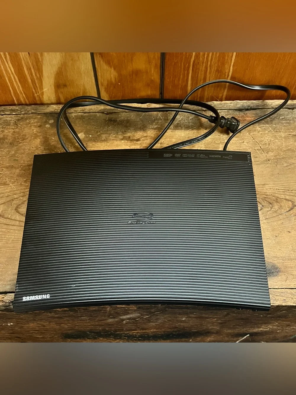 Samsung Black External Blu‑ray Drive with Textured Finish